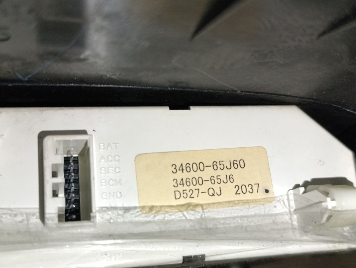 Часы 34600-65J60 на Suzuki Escudo TD94W Фото 11