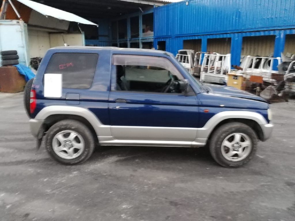 Mitsubishi pajero mini h58a