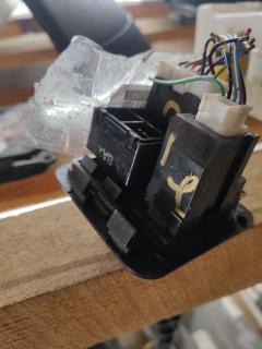 Блок управления зеркалами 25570BM400 на Nissan Sunny FB15 QG15DE Фото 10