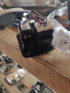 Блок управления зеркалами 25570BM400 на Nissan Sunny FB15 QG15DE Фото 11