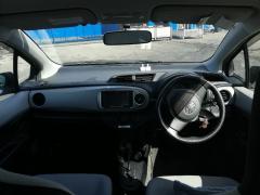 Обшивка салона на Toyota Vitz NSP130 Фото 4