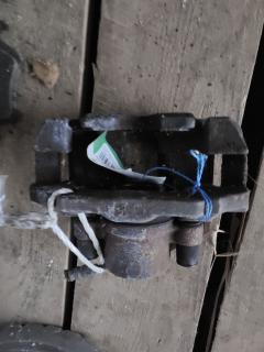 Суппорт D3Y0-33-98Z, D3Y0-33-98ZA, D3Y0-33-98ZB на Mazda Verisa DC5W ZY-VE Фото 3