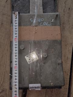 Подставка под аккумулятор на Toyota Harrier MCU10W Фото 2