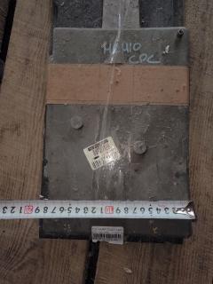 Подставка под аккумулятор на Toyota Harrier MCU10W Фото 3