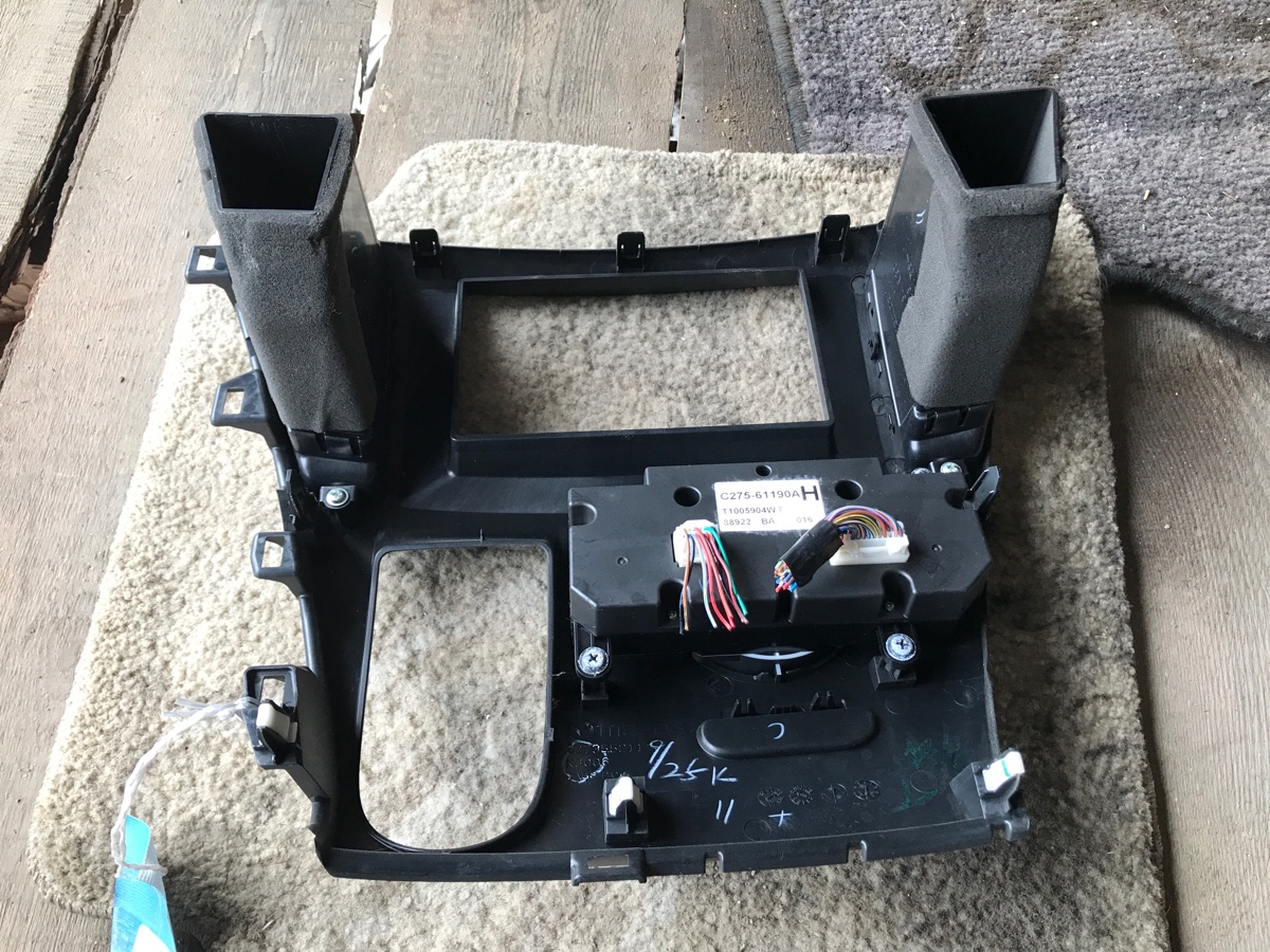 Блок управления климатконтроля на Mazda Biante CC3FW L3 Фото 7