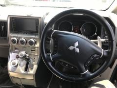 Амортизатор двери на Mitsubishi Delica D5 CV5W Фото 6