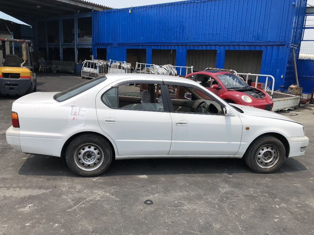 Тойота камри sv43. Toyota Camry sv40 1998. Toyota Camry sv40 4wd. Карман левый багажника Camry sv40. Toyota Camry sv40 салон.