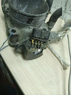 Дроссельная заслонка 58т.км 58т.км на Mitsubishi Diamante F31A 6G73 Фото 4