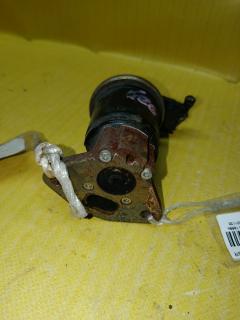Клапан egr 18011-RB0-000 на Honda Fit GE6 L13A Фото 2