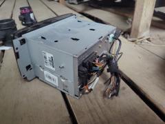 Автомагнитофон A2038275442 на Mercedes-Benz Viano W639.811 Фото 6