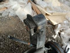Балка подвески на Toyota Passo KGC10 1KR Фото 2