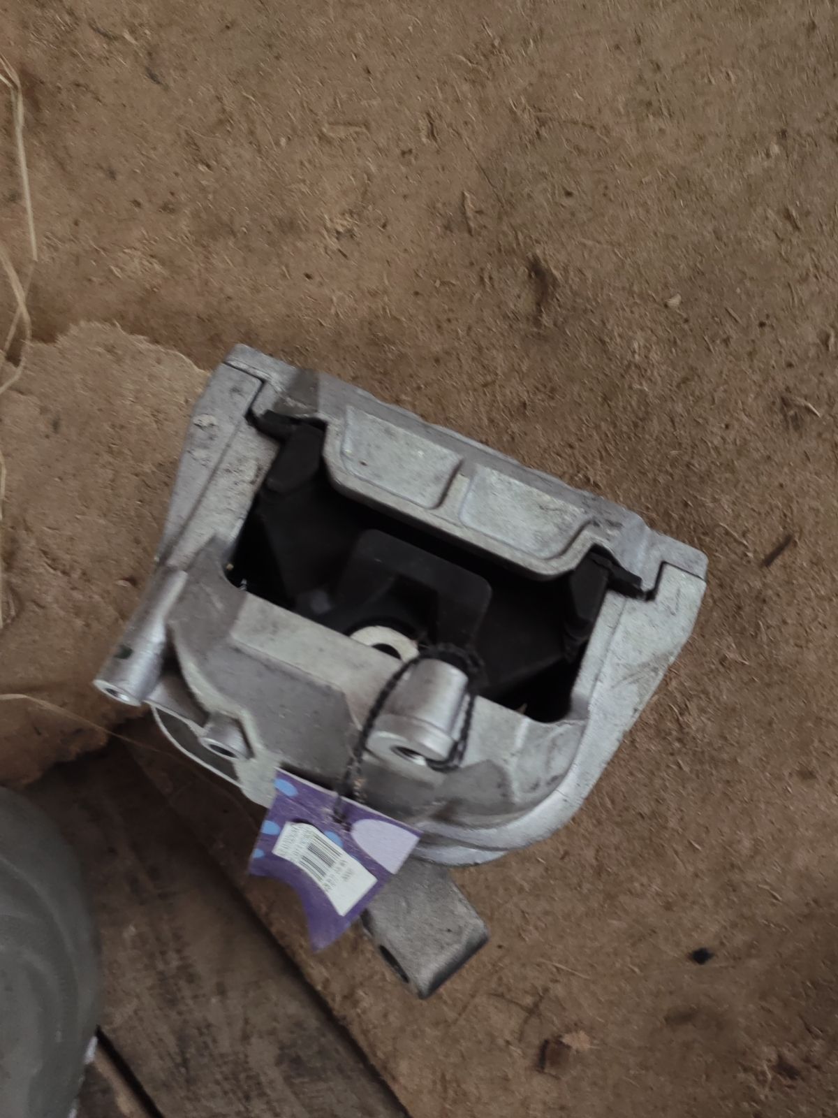 Подушка двигателя 1K0199262 на Audi A3 8P CAX Фото 5