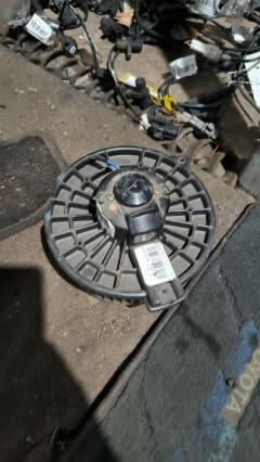 Мотор печки на Honda Stream RN4 Фото 5