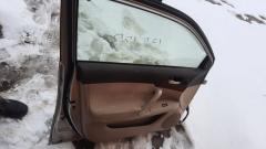 Дверь боковая на Toyota Premio ZZT240 Фото 10