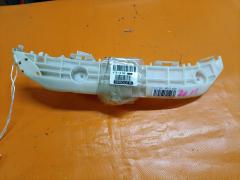 Крепление бампера 52576-52100 на Toyota Ractis NSP120 Фото 2