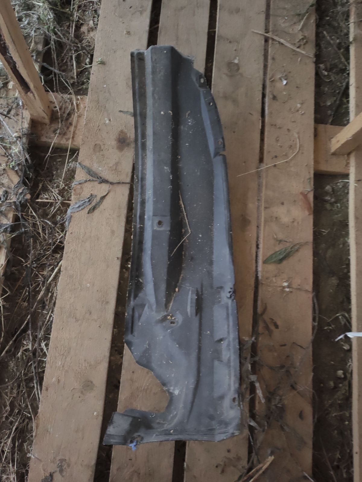 Подкрылок 63842CA000, 2748FP-2, DS11126BR, DT621016L1R00, DTG5-016L-A1, GD5979AR, NI063062FR, NNMUR03-301-R, NNMUR03301R, PDS11001BR, ST-DTG5-016L-A1 на Nissan Murano PZ50 VQ35DE Фото 3