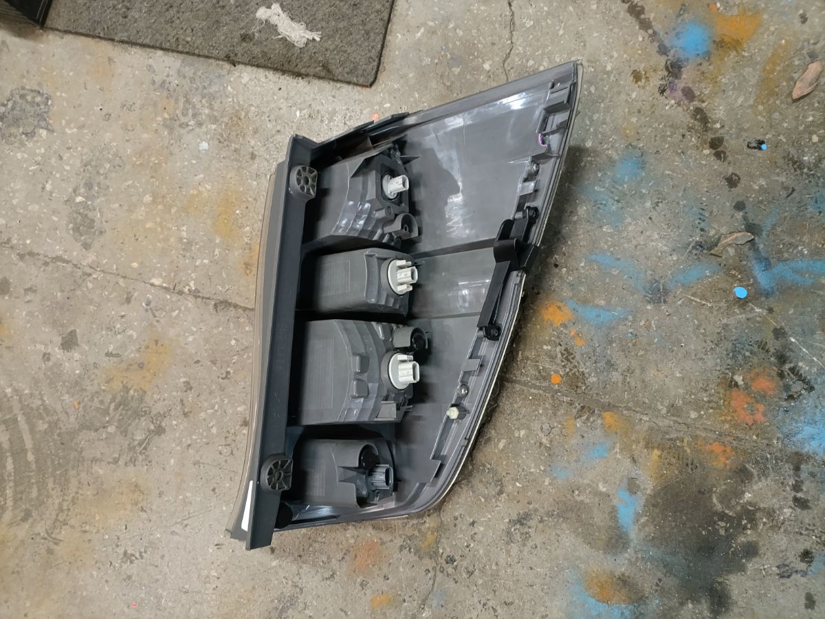 Стоп P8895 P8895 на Honda Stepwgn RK1 Фото 5
