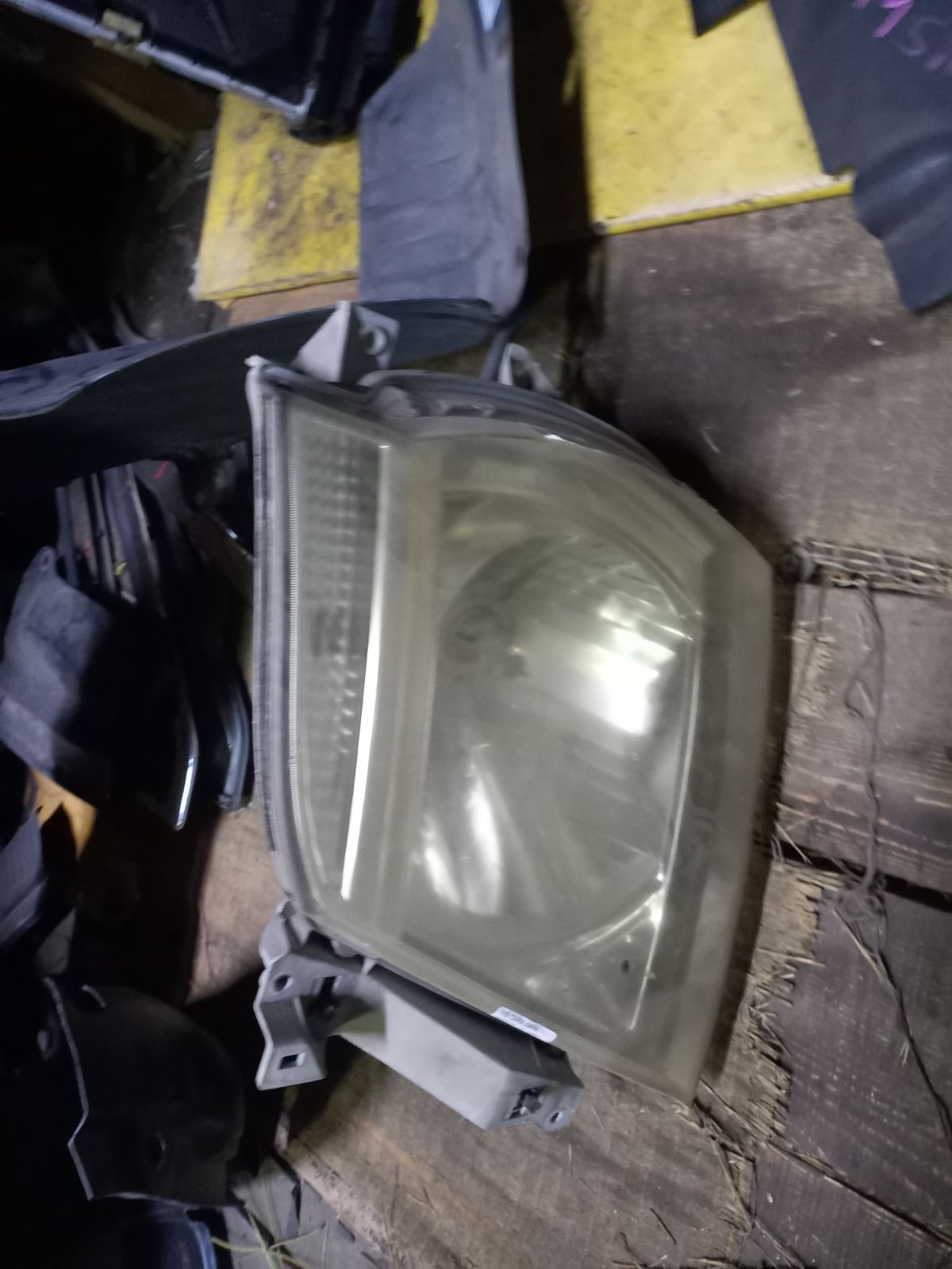 Фара 100-24880 100-24880 на Nissan Caravan VWME25 Фото 3