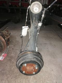 Балка подвески на Suzuki Alto HA36S R06A Фото 11