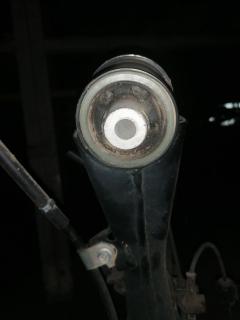 Балка подвески на Suzuki Alto HA36S R06A Фото 9