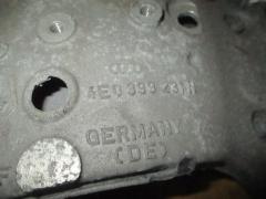 Крепление подушки КПП 4E0399231N на Audi A8 4E BVJ Фото 2
