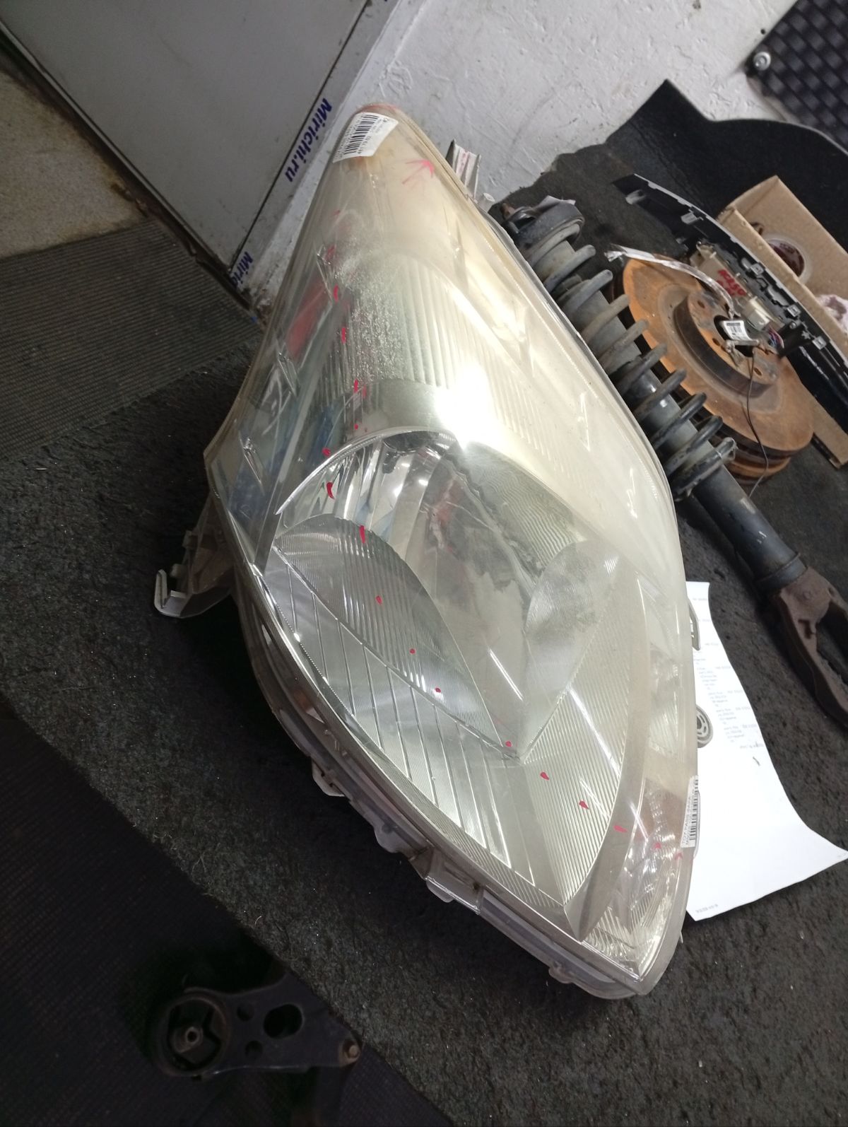 Фара 100-51958 100-51958 на Toyota Passo Sette M502S Фото 5