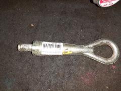 Крюк буксировочный 51112AU000, 51112AU00A на Nissan Primera TP12 Фото 3