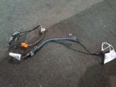Датчик ABS на Honda Elysion RR1 K24A Фото 3