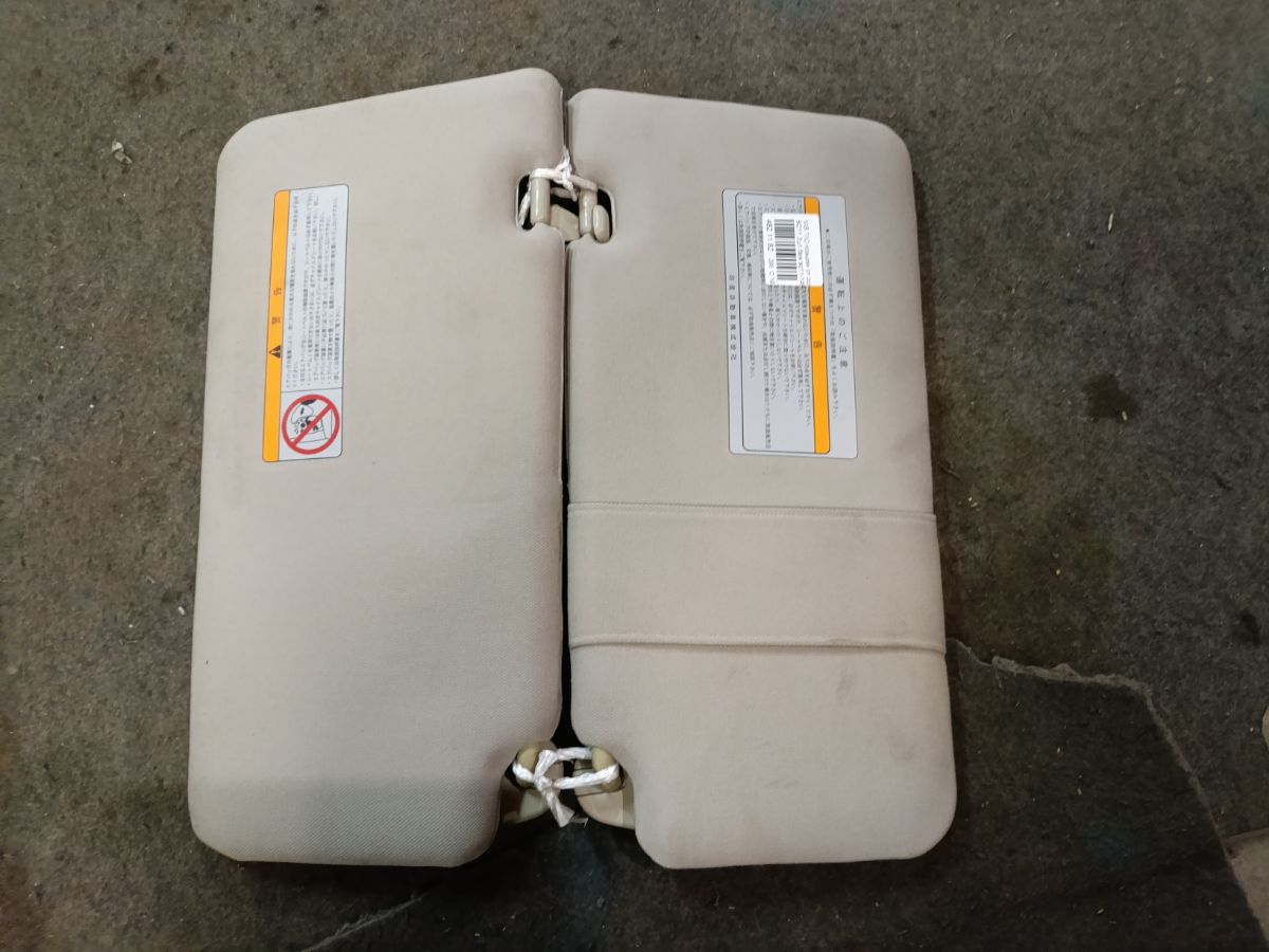 Козырек от солнца на Nissan Tiida Latio SC11 Фото 3