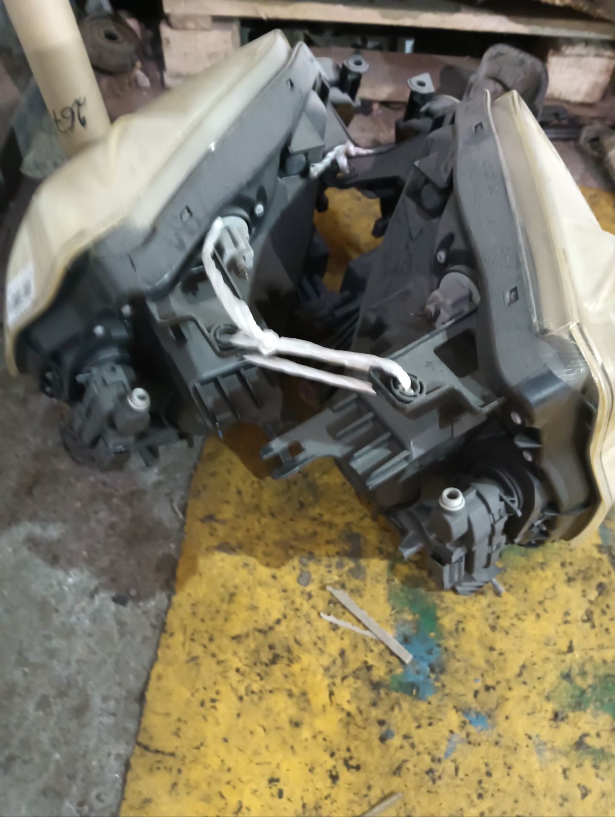 Фара 1785 1785 на Nissan X-Trail NT31 Фото 13