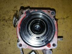 Муфта редуктора на Toyota Voxy ZRR75G 3ZR-FE Фото 3