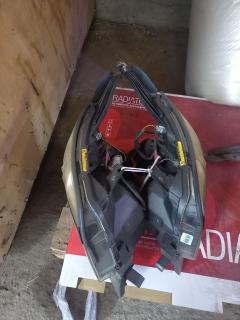 Фара 28-225 28-225 на Toyota Voxy ZRR75G Фото 12