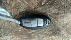 Ключ двери на Nissan Serena C26 Фото 3
