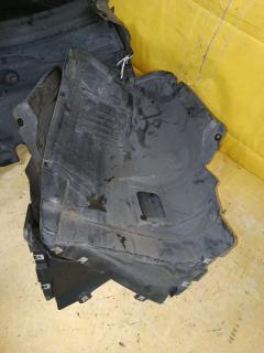 Подкрылок 51718040102, 51718040101 на Bmw 3-Series E91-VS12 N52B25AF Фото 2