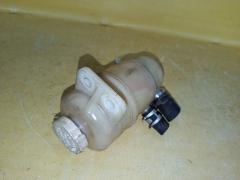 Бачок гидроусилителя MR403657 на Mitsubishi Airtrek CU5W 4G69 Фото 2