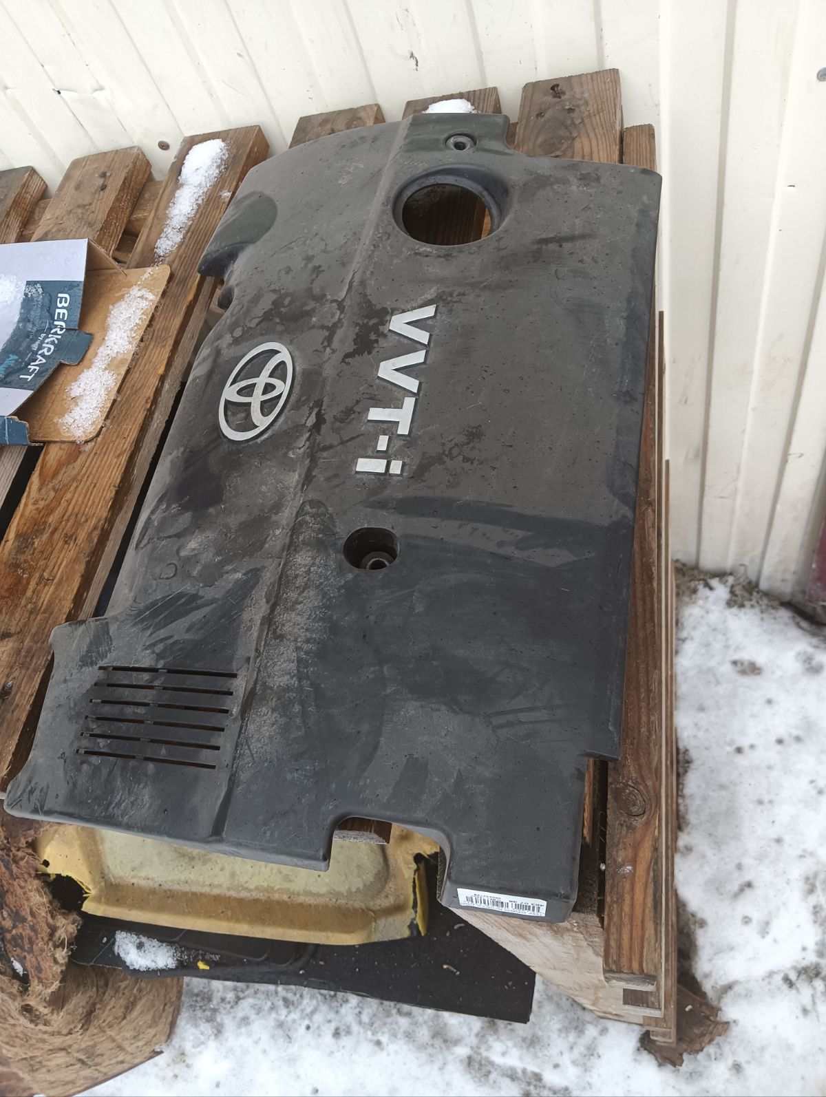 Кожух ДВС 11212-21021 на Toyota Corolla Fielder NZE144G 1NZ-FE Фото 3