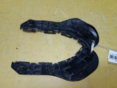 Крепление бампера на Toyota Corolla Fielder NZE144G 52116-12400  52115-12400, Переднее расположение