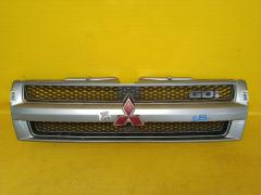 Решетка радиатора на Mitsubishi Pajero Io H66W MR322536