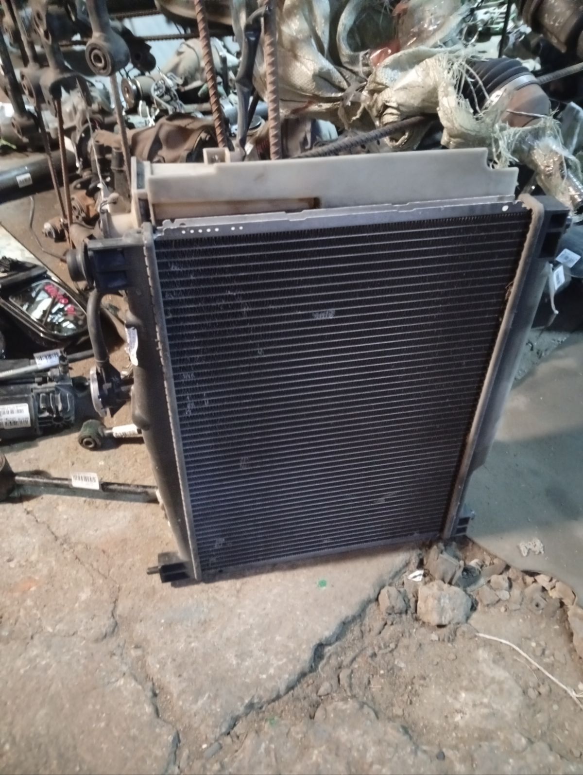 Радиатор ДВС 16400-0J010, 16400-0J020, 16400-0J050, 16400-23080, 16400-23090, 16400-23091, 16400-23100, 16400-23110, 16400-23111, 16400-23140, 16400-23150, 164002308087, 164002310087, 64789А, 64801, FX-036-0991, FX-036-0991A, TD-036-0991, TD-036-0991A на Toyota Vitz SCP10 1SZ-FE Фото 6