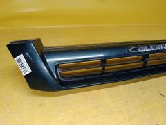 Решетка радиатора 53111-21030 на Toyota Caldina ST195G Фото 3