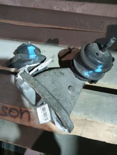 Подушка двигателя 12360-46080, 12380-46030 на Toyota Mark Ii GX115 1G-FE Фото 5