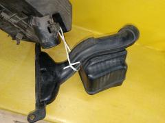 Корпус воздушного фильтра 22204-31010 на Toyota Camry ACV45 2AZ-FE Фото 2