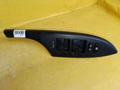 Блок упр-я стеклоподъемниками на Toyota Corolla Fielder NZE144G 84040-12110, Переднее Правое расположение