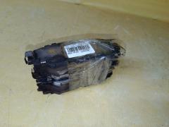 Тормозные колодки на Toyota Corolla Fielder NZE144G 1NZ-FE, Переднее расположение