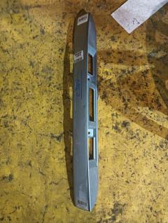 Ручка двери D350-50-811 на Mazda Demio DY3W Фото 4