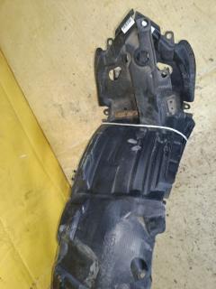 Подкрылок 53876-28241, 53875-28191 на Toyota Voxy ZRR70G 3ZR-FAE Фото 2