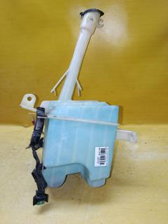 Бачок омывателя на Toyota Corolla Fielder NZE144G 85315-13080
