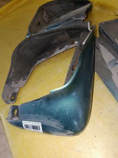 Брызговик на Honda Stream RN4 Фото 4