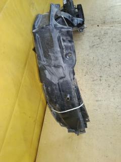Подкрылок 53876-28251, 53875-28201 на Toyota Voxy ZRR75G 3ZR-FE Фото 3