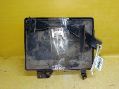Подставка под аккумулятор на Toyota Corolla Fielder ZRE144G